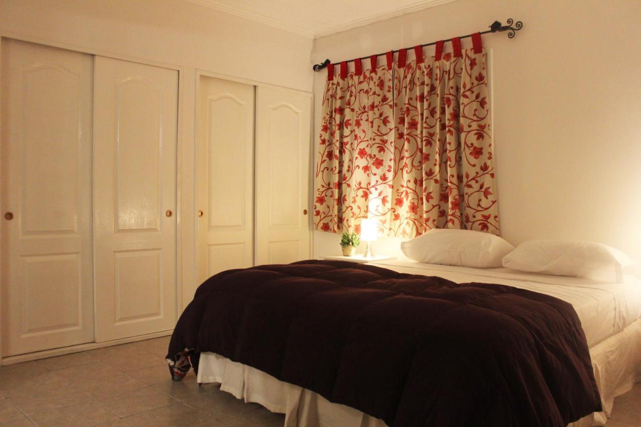 Hospedar Calafate - Los Lupinos Hotel เอลกาลาฟาเต ภายนอก รูปภาพ